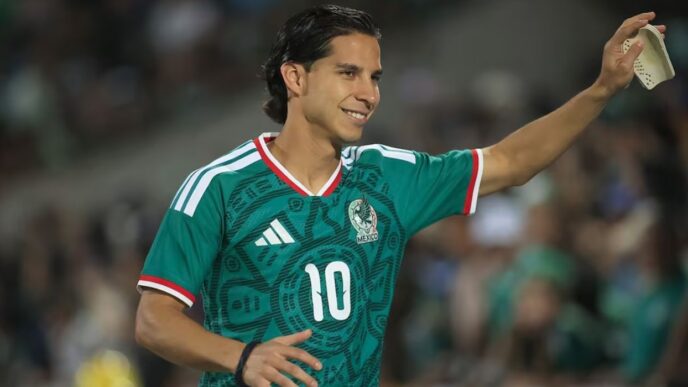 Diego Lainez busca regresar a la selección tras su paso por Tigres