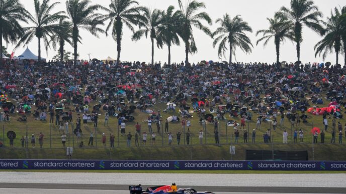 Max Verstappen consigue la pole position en el GP de Bahréin 2026